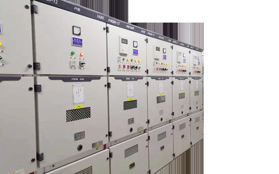 Switchgear folheado do metal médio Withdrawable do interruptor KYN28A-12 da tensão